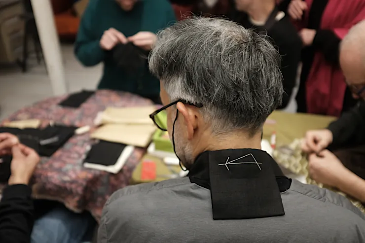 couture traditionnelle toge bouddhiste kesa